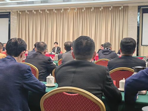 黄光轩会长应邀出席2023年汕头市海内外潮商会长座谈会